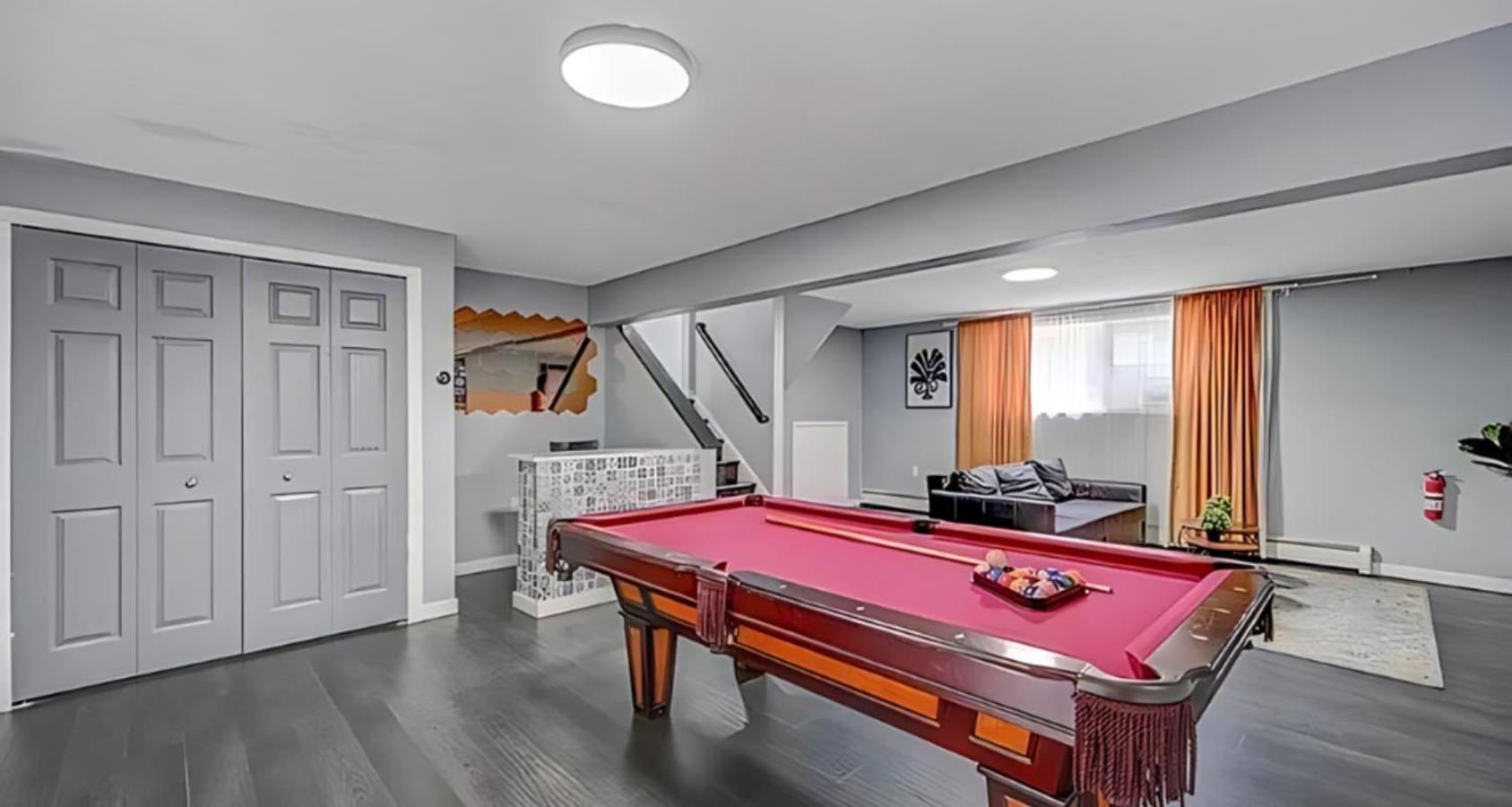 Peaceful Pocono Home With Hot Tub, Gym, & Office Long Pond Exteriér fotografie